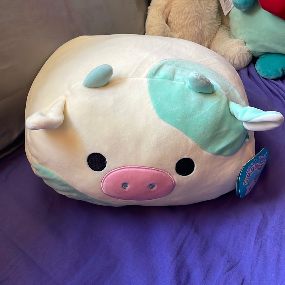Squishmallow flat cow